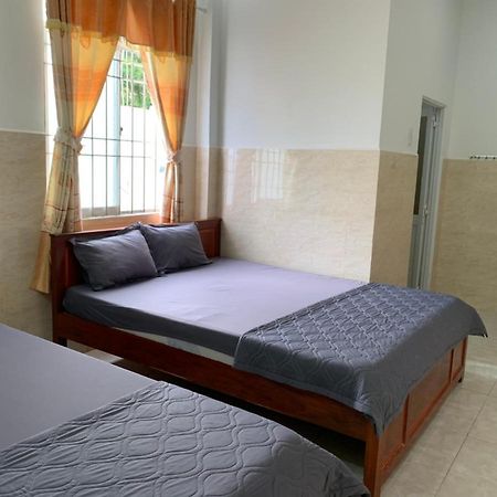 Nha Nghi Ty Hoa Nam Du Bed & Breakfast Dış mekan fotoğraf